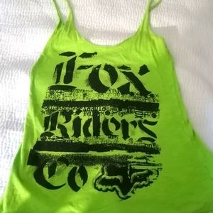 Beautiful fox tank top 3 for 20$